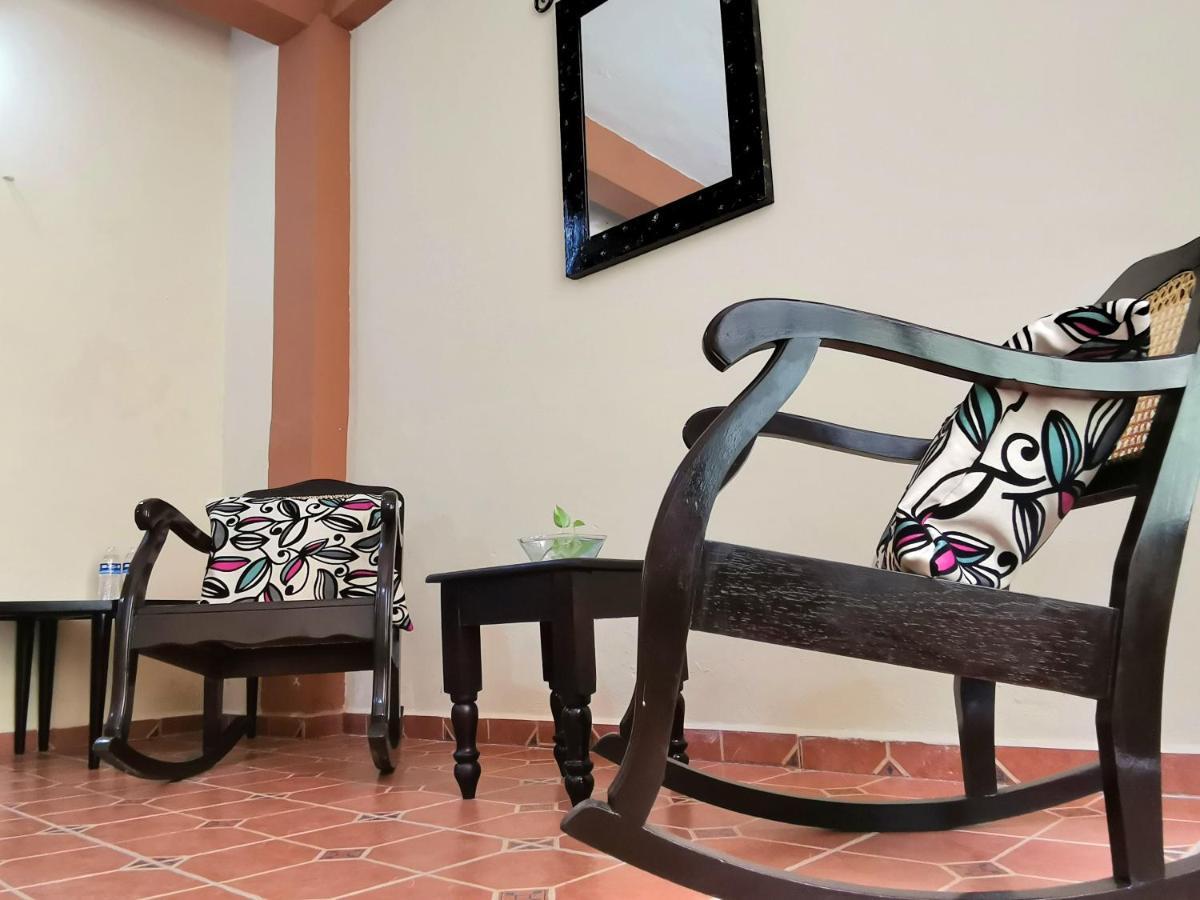 Hotel Casa Pellegrin Merida Luaran gambar